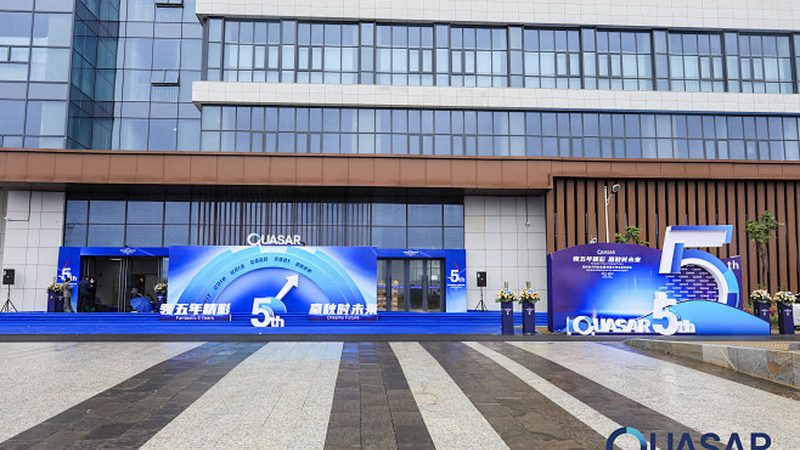 航空插头连接器：如何选择合适的进口品牌？**