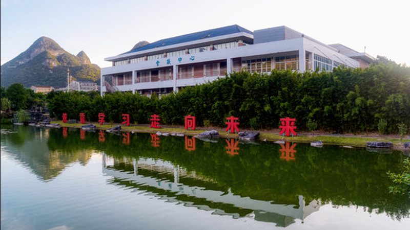 电阻分压计算：揭秘电路设计中的关键步骤